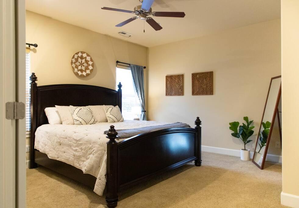 Sunserra Villa! Movie Room, Family Friendly, Bbqs, Pools, Free Golf! Quincy Exterior photo