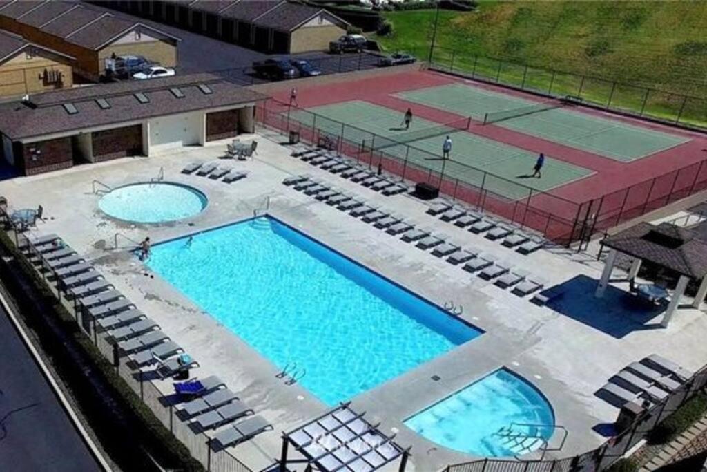 Sunserra Villa! Movie Room, Family Friendly, Bbqs, Pools, Free Golf! Quincy Exterior photo